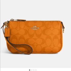 🌼🔥 Nolita Coach Wallet & Small bag🌼